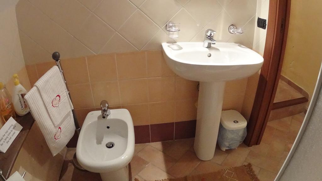 Heart Of Sicily Hotel Mistretta Phòng bức ảnh